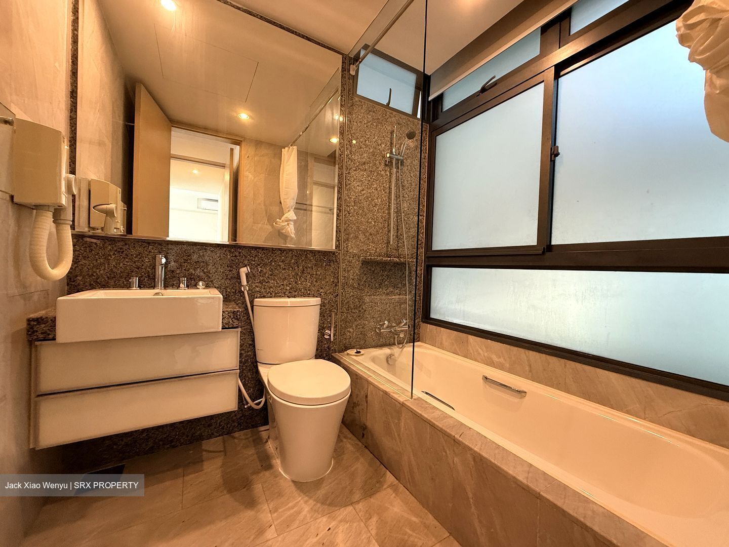 RiverGate (D9), Apartment #500193491